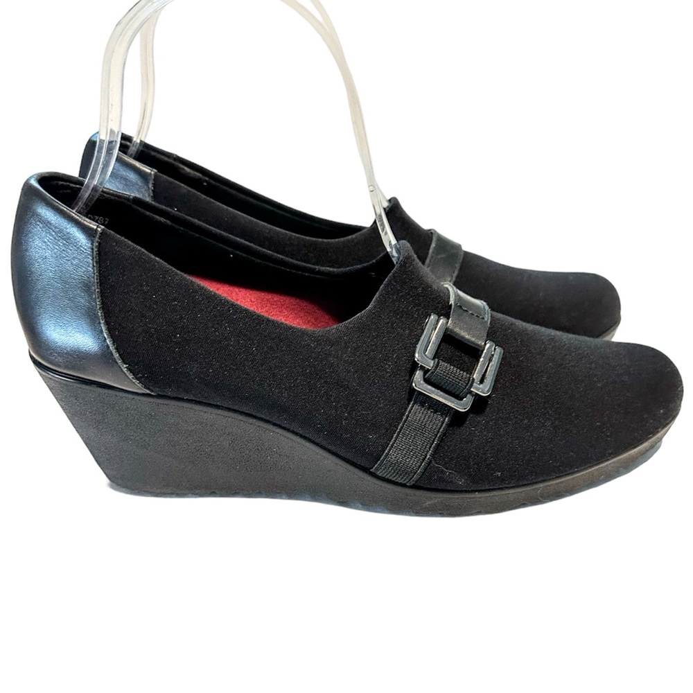 MUNRO Comfort Wedge Pump Black Suede “Mindy” NARROW 7.5 Very Little Wear EUC